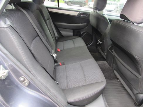 Used 2015 Subaru Outback 2.5i Premium AWD/4WD image 17