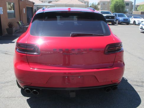 Used 2017 Porsche Macan GTS Sport Utility 4D AWD/4WD image 13