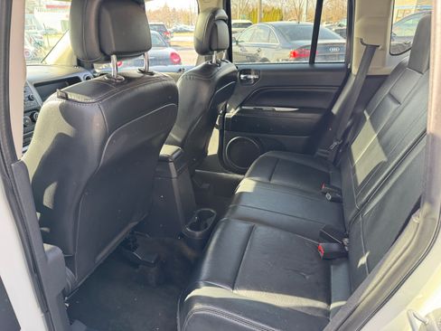 Used 2016 Jeep Compass High Altitude image 11