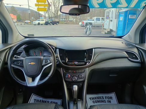 Used 2018 Chevrolet Trax LT image 16