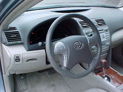 Used 2009 Toyota Camry XLE image 56