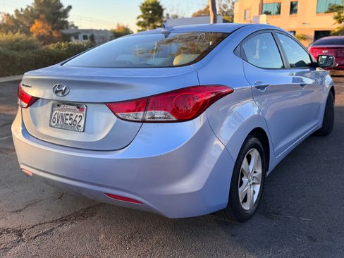 Used 2012 Hyundai Elantra image 6