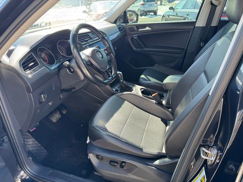 Used 2018 Volkswagen Tiguan SEL image 7