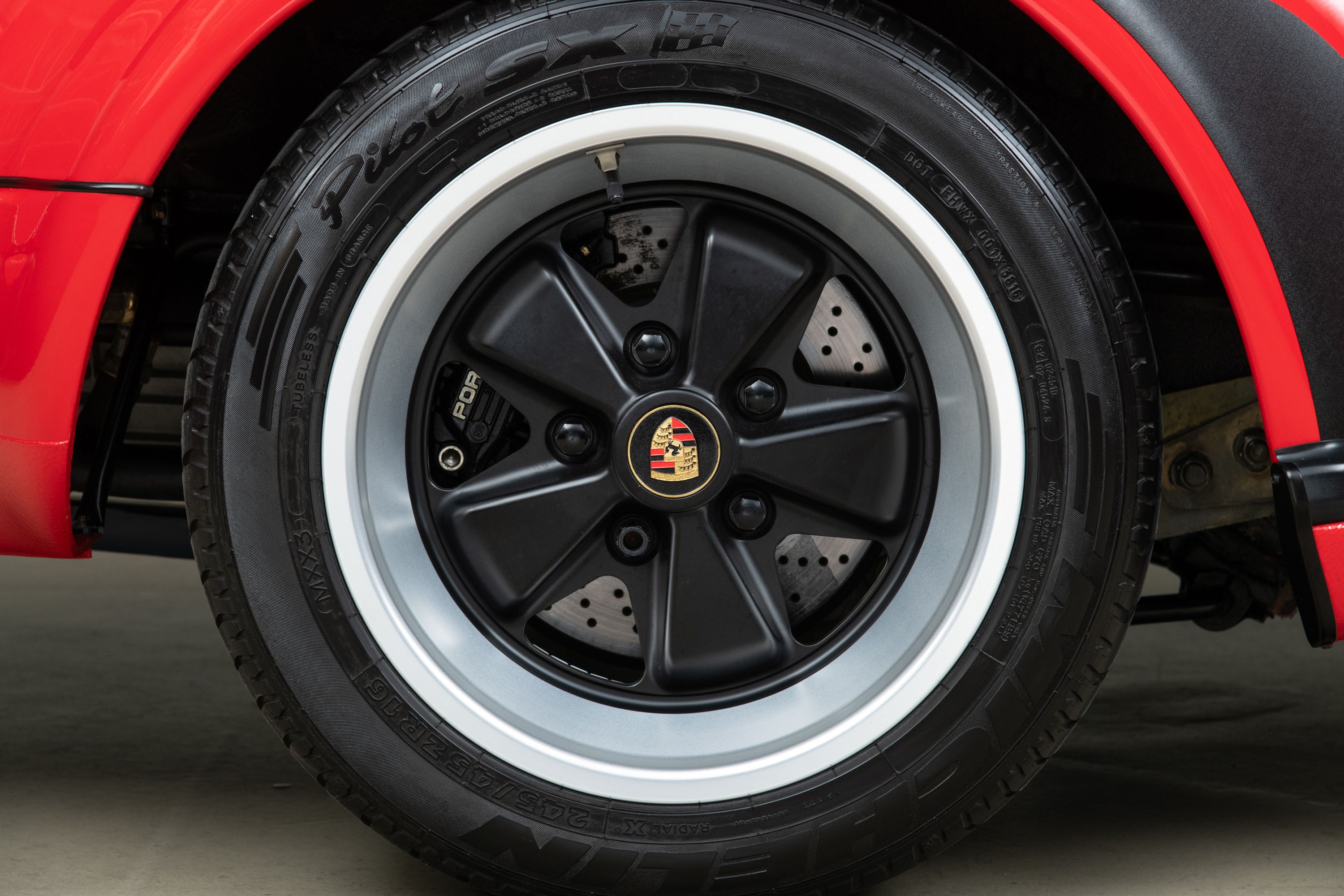 Used 1988 Porsche 911 Turbo Coupe RWD image 64