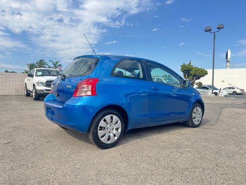 Used 2008 Toyota Yaris 2-Door Hatchback FWD image 9
