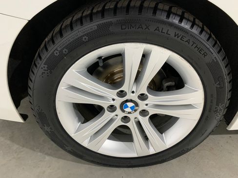 Used 2017 BMW 330i xDrive w/ Driver Assist image 9