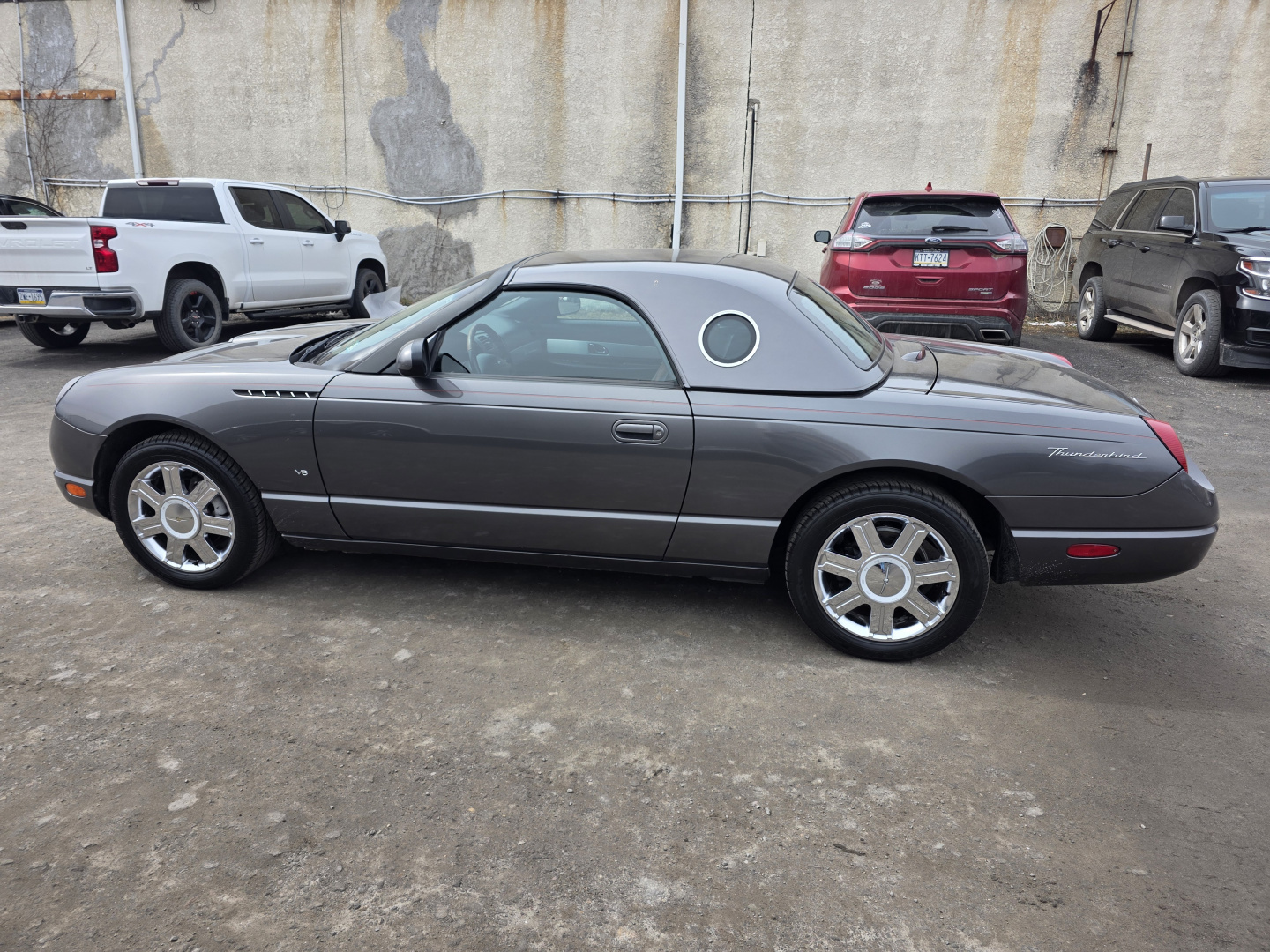 Used 2003 Ford Thunderbird UNAVAIL RWD image 8