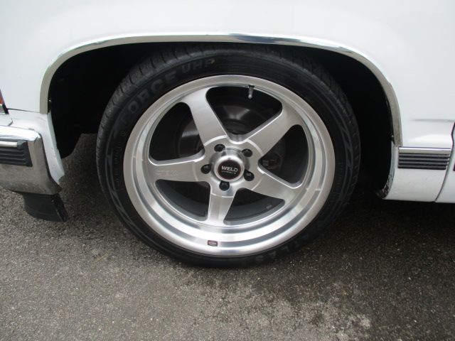 Used 1995 Chevrolet Silverado 1500 2WD Regular Cab image 10