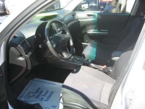 Used 2012 Subaru Forester 2.5X image 7