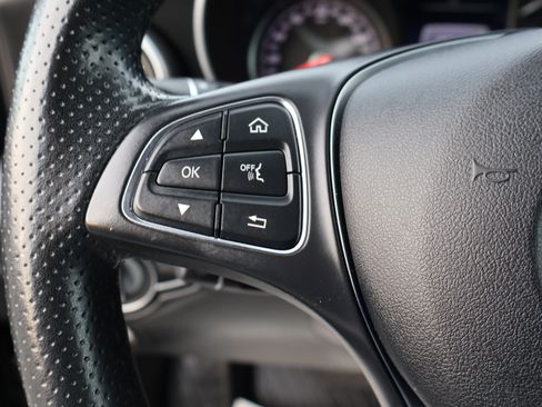 Used 2017 Mercedes-Benz GLC 300 image 26