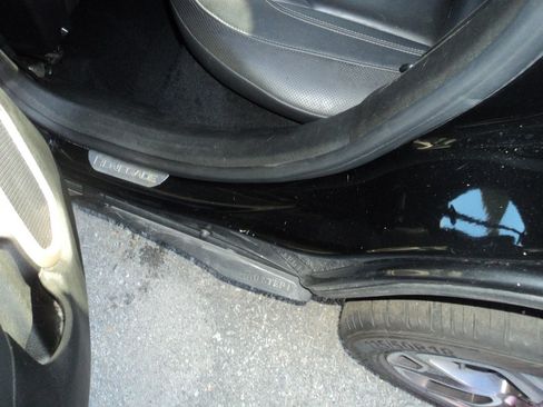 Used 2016 Jeep Renegade Limited image 11