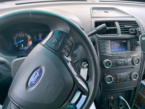 Used 2017 Ford Explorer 4WD Police Interceptor image 5
