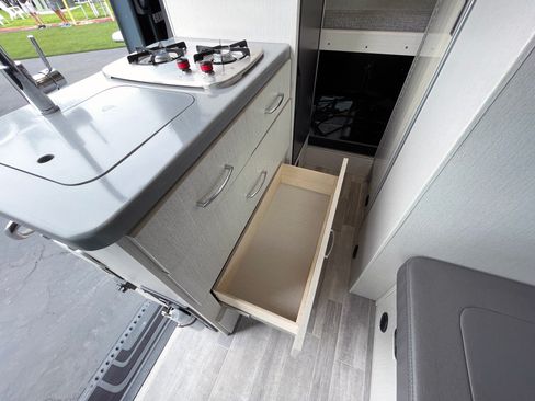 Used 2021 Mercedes-Benz Sprinter 4500 image 26