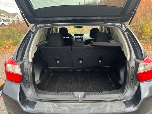 Used 2015 Subaru XV Crosstrek 2.0i Premium image 9