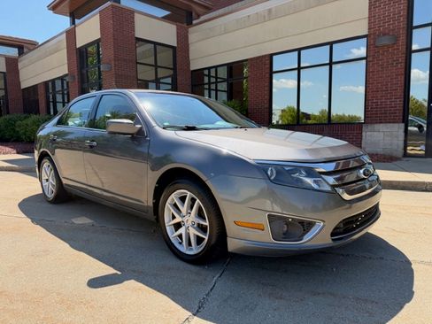 Used 2012 Ford Fusion SEL V6 FWD image 1