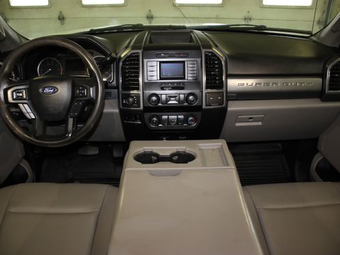 Used 2020 Ford F350 Super Duty XL image 28