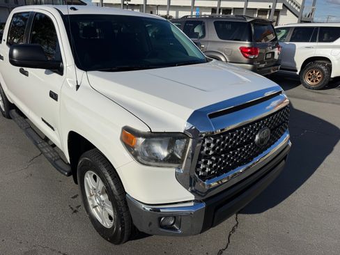 Used 2018 Toyota Tundra SR5 image 17