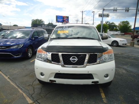 Used 2015 Nissan Armada 4WD w/ Platinum Reserve Pkg image 13