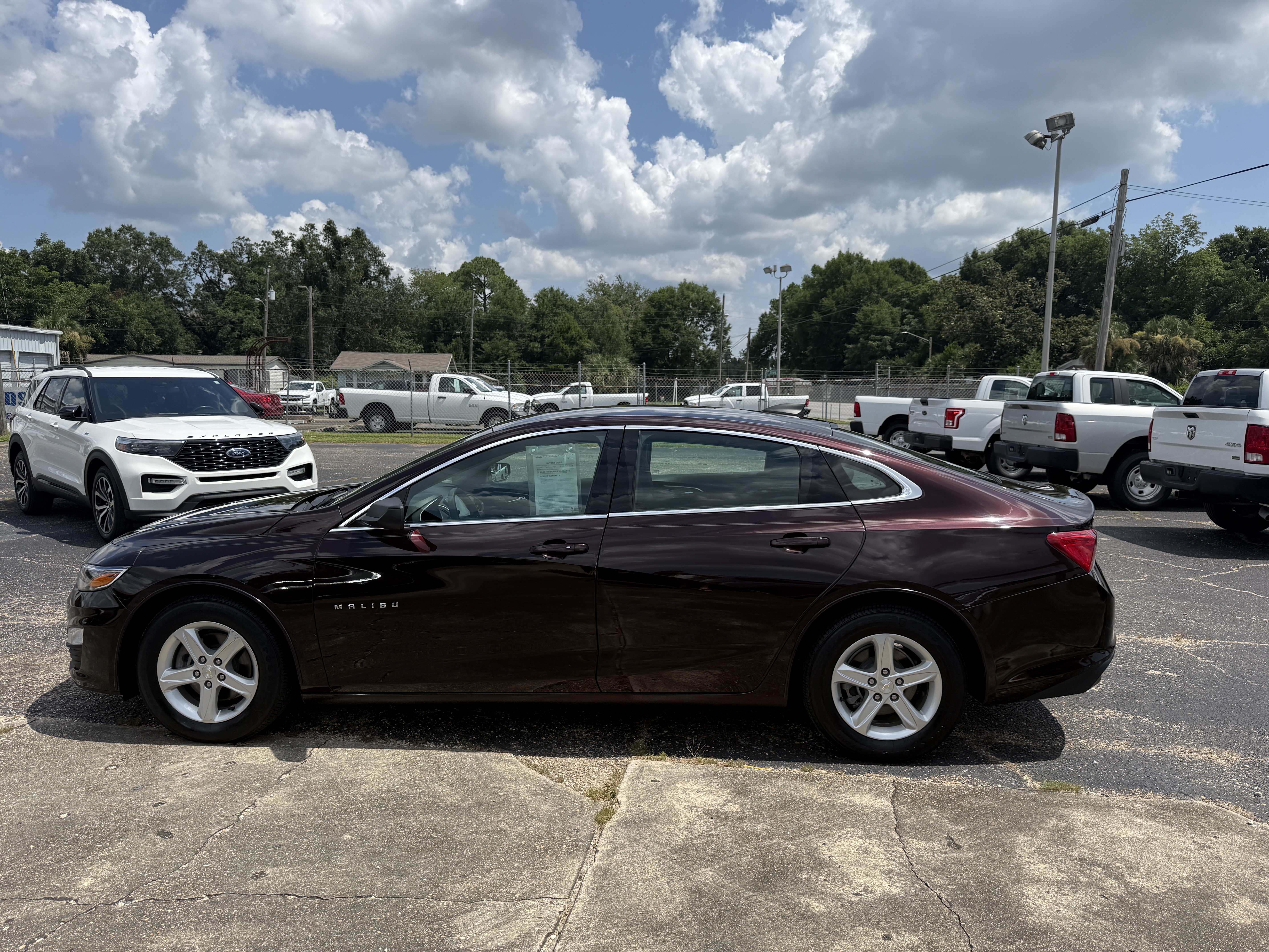Used 2020 Chevrolet Malibu LS w/ 1LS FWD image 3