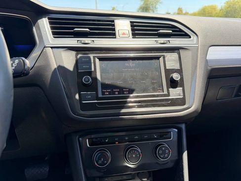 Used 2022 Volkswagen Tiguan FWD S image 16