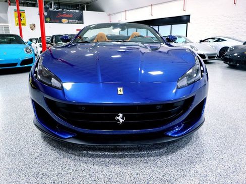 Used 2020 Ferrari Portofino image 16