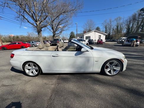 Used 2009 BMW 335i image 6