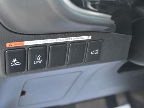 Used 2019 Mitsubishi Outlander GT image 25