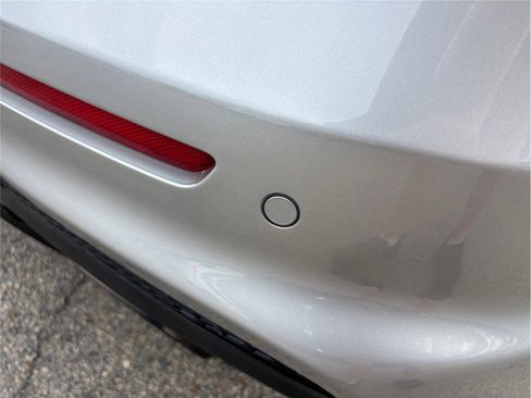 Used 2018 Maserati Quattroporte GTS GranSport image 15