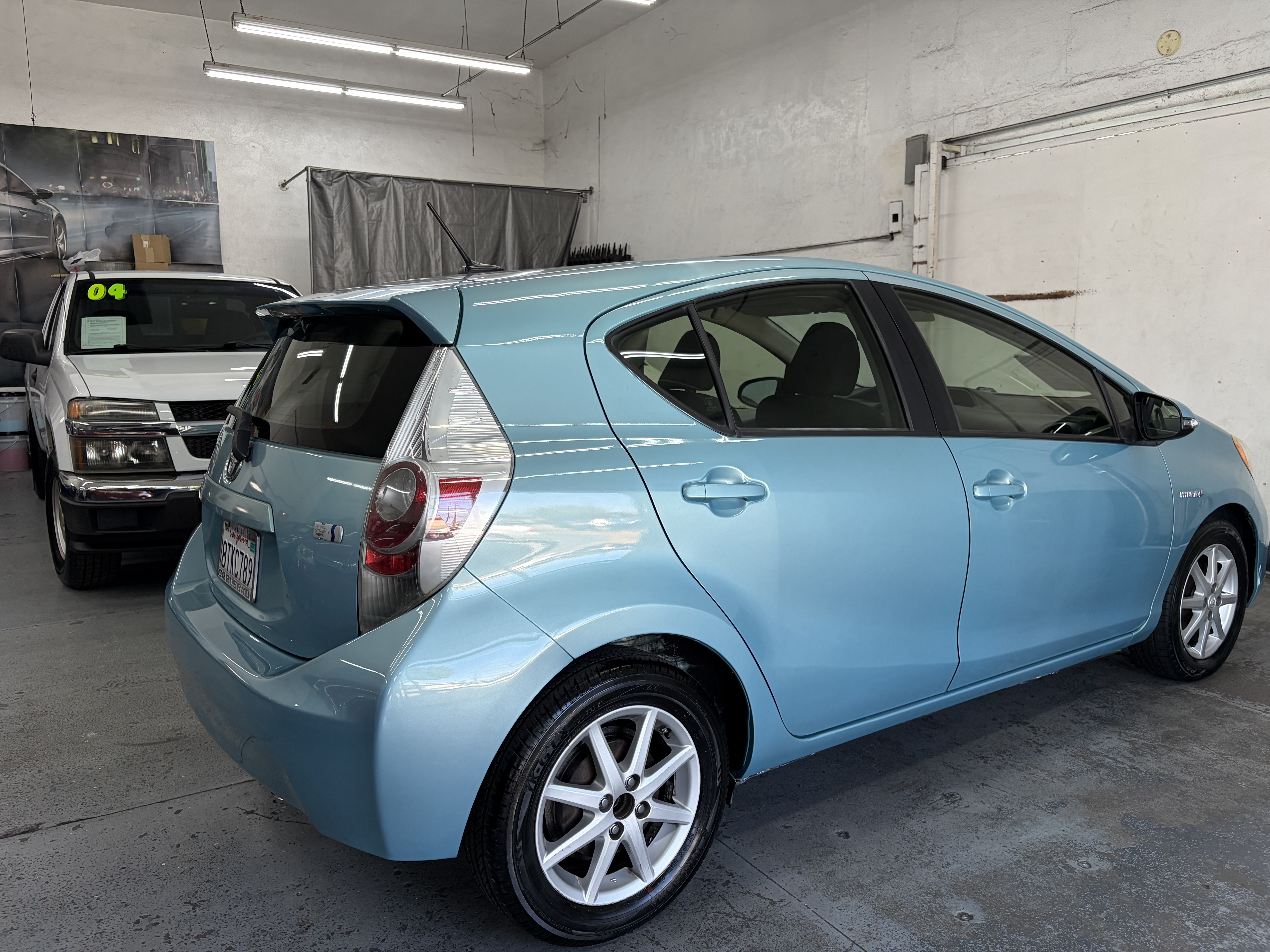 Used 2014 Toyota Prius C Three FWD image 7