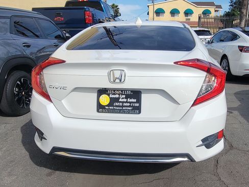 Used 2019 Honda Civic LX image 4