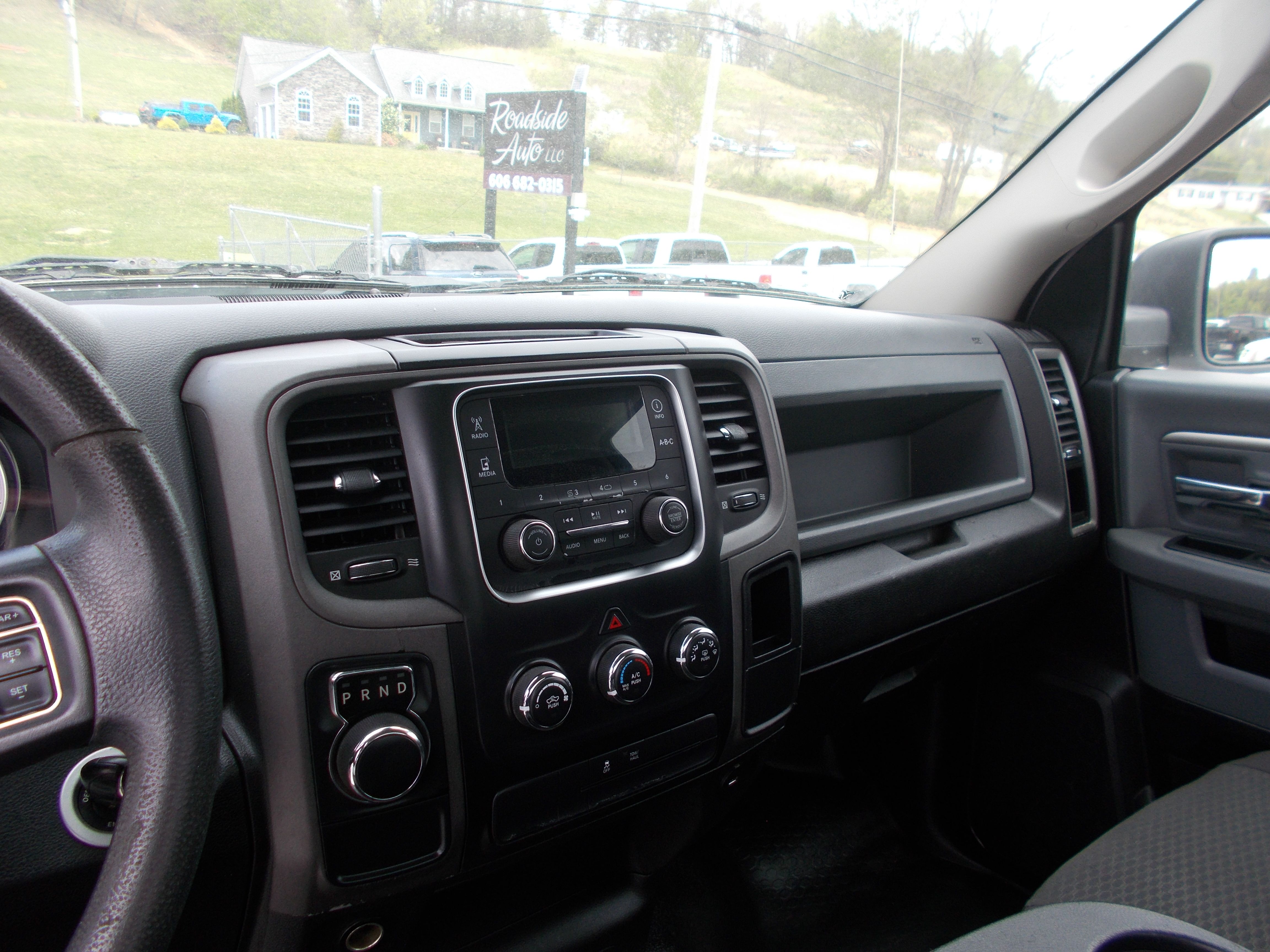 Used 2020 RAM 1500 Classic Tradesman RWD image 8