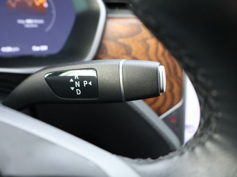 Used 2021 Tesla Model S Long Range Plus image 25