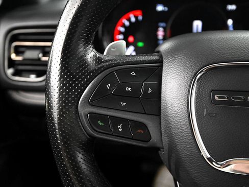 Used 2023 Dodge Durango GT image 32