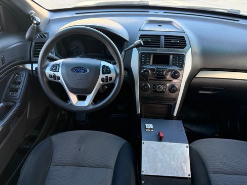 Used 2013 Ford Explorer image 71