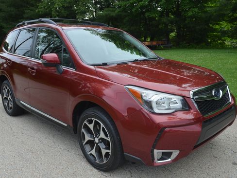 Used 2016 Subaru Forester 2.0XT Touring AWD/4WD image 7