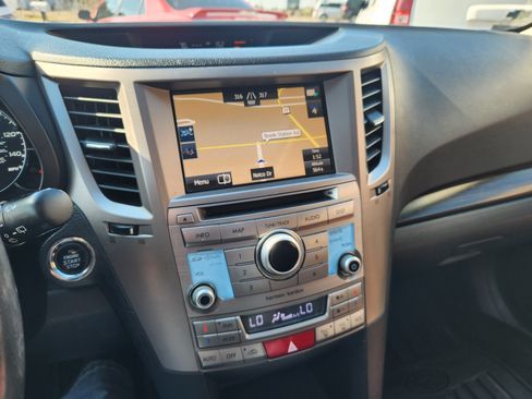 Used 2013 Subaru Outback 2.5i Limited image 17