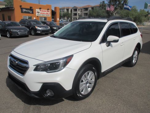 Used 2018 Subaru Outback 2.5i Premium Wagon 4D AWD/4WD image 20