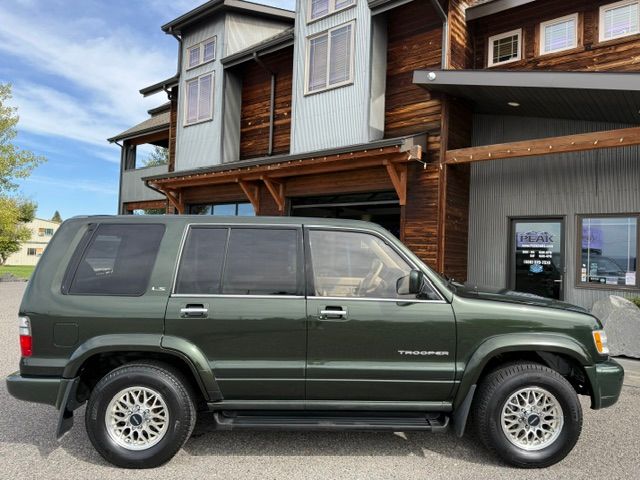 Used 2001 Isuzu Trooper 4WD 4-Door image 6