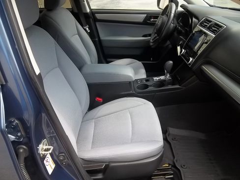 Used 2019 Subaru Outback 2.5i Premium AWD/4WD image 26