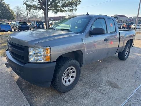 Used 2007 Chevrolet Silverado 1500 W/T image 1