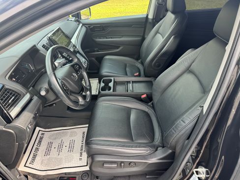 Used 2021 Honda Odyssey Touring image 13