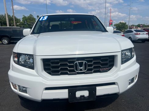 Used 2013 Honda Ridgeline Sport image 2