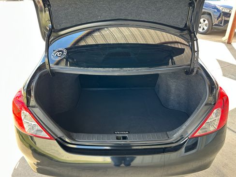 Used 2012 Nissan Versa image 12