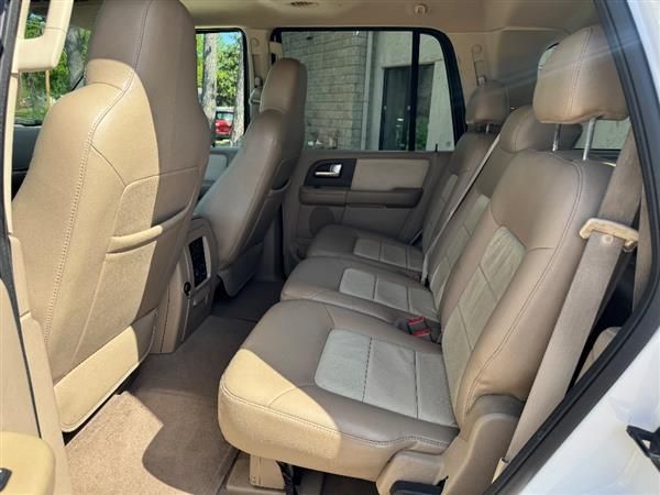 Used 2004 Ford Expedition Eddie Bauer RWD image 14