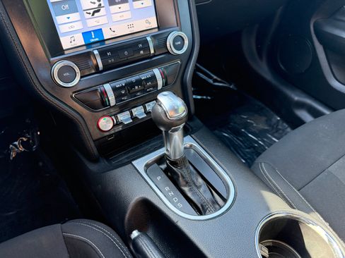 Used 2019 Ford Mustang EcoBoost RWD image 13