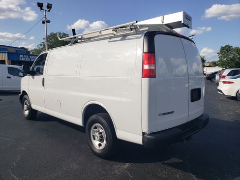 Used 2020 Chevrolet Express 2500 image 6