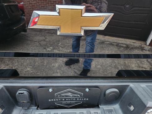 Used 2015 Chevrolet Silverado 1500 LT Z71 image 11