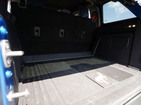 Used 2022 Ford Bronco 4-Door Raptor AWD/4WD image 19