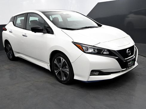 Used 2022 Nissan Leaf SV Plus image 7