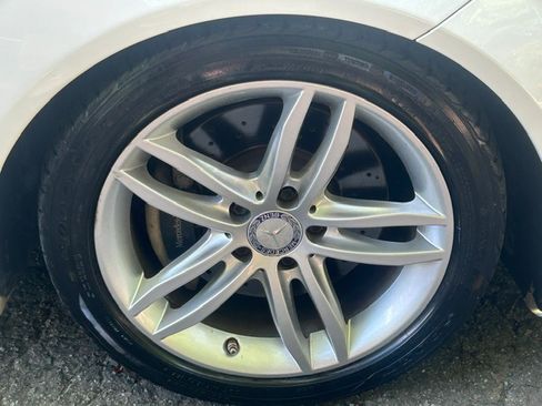 Used 2013 Mercedes-Benz C 300 4MATIC Sedan image 30